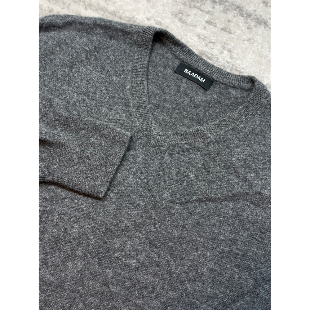NAADAM V-Neck Sweater Mens Large Gray 100% Cashmere Long Sleeve Pull Over